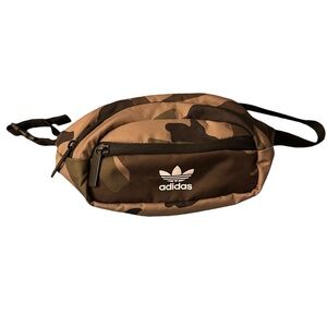 adidas Originals Green and Brown Camo National Waist Pouch, Fanny pack, belt bag